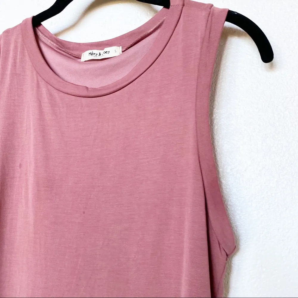 Mikey & Joey Crewneck Sleeveless Dress Mauve Size Large - Image 2