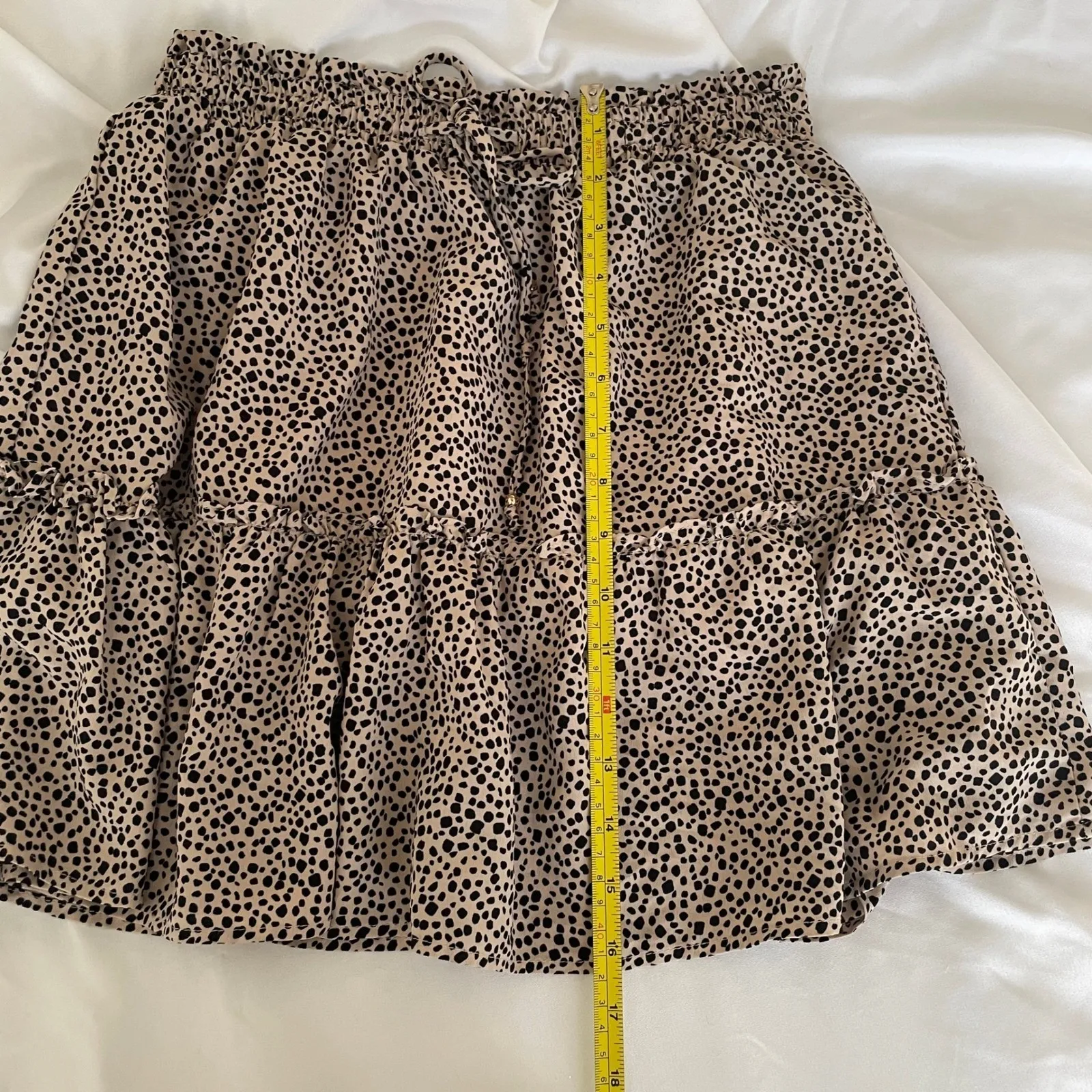 Crescent Animal Print Mini Skirt sz Medium‎ Cheetah Tan Black Tiered Ruffle Boho - Image 7