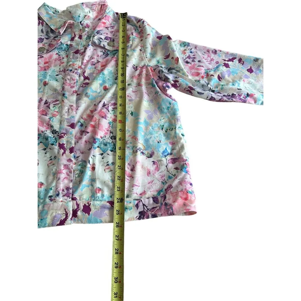 Vintage Floral Button - Image 12