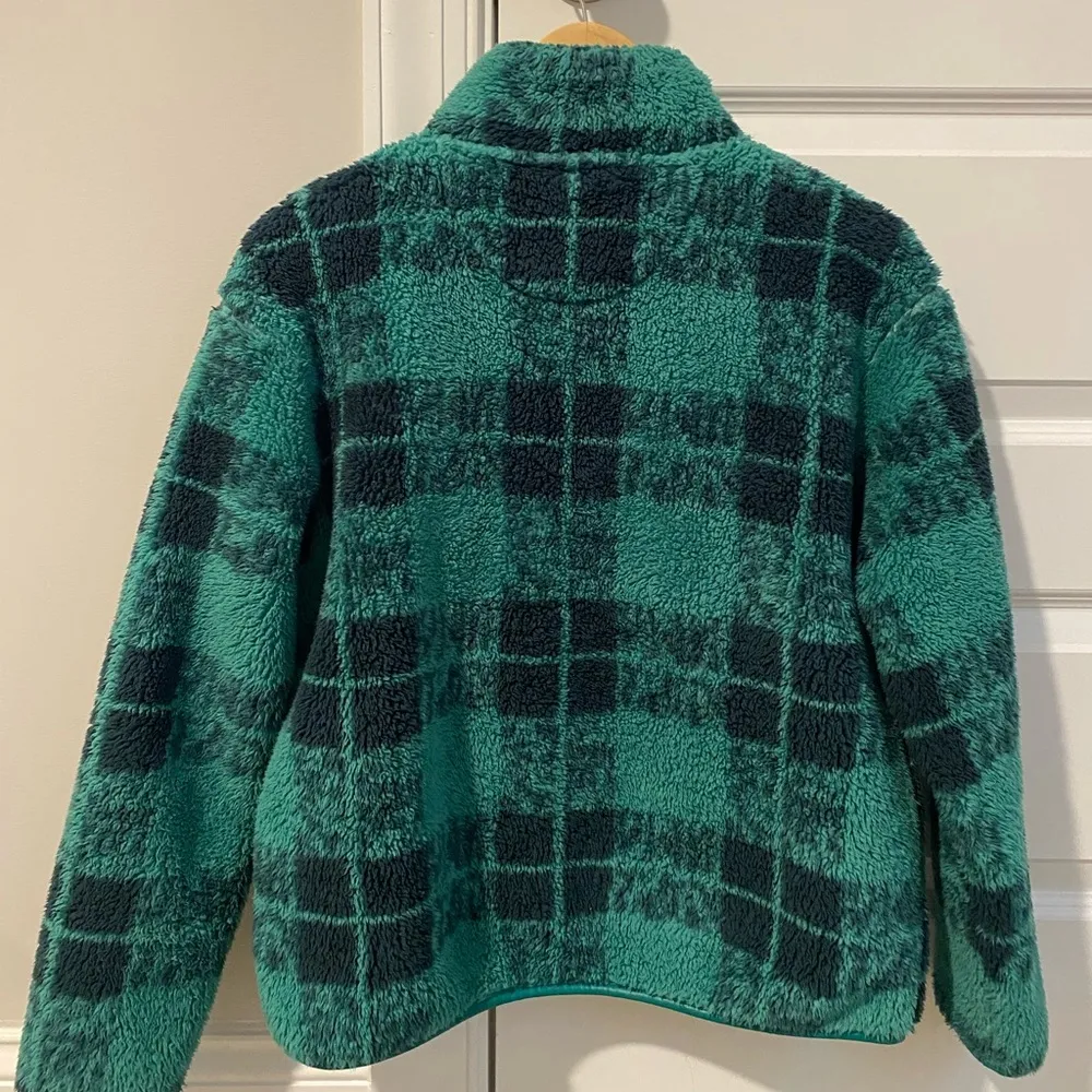 Aerie Green Plaid Sherpa Jacket - Image 4