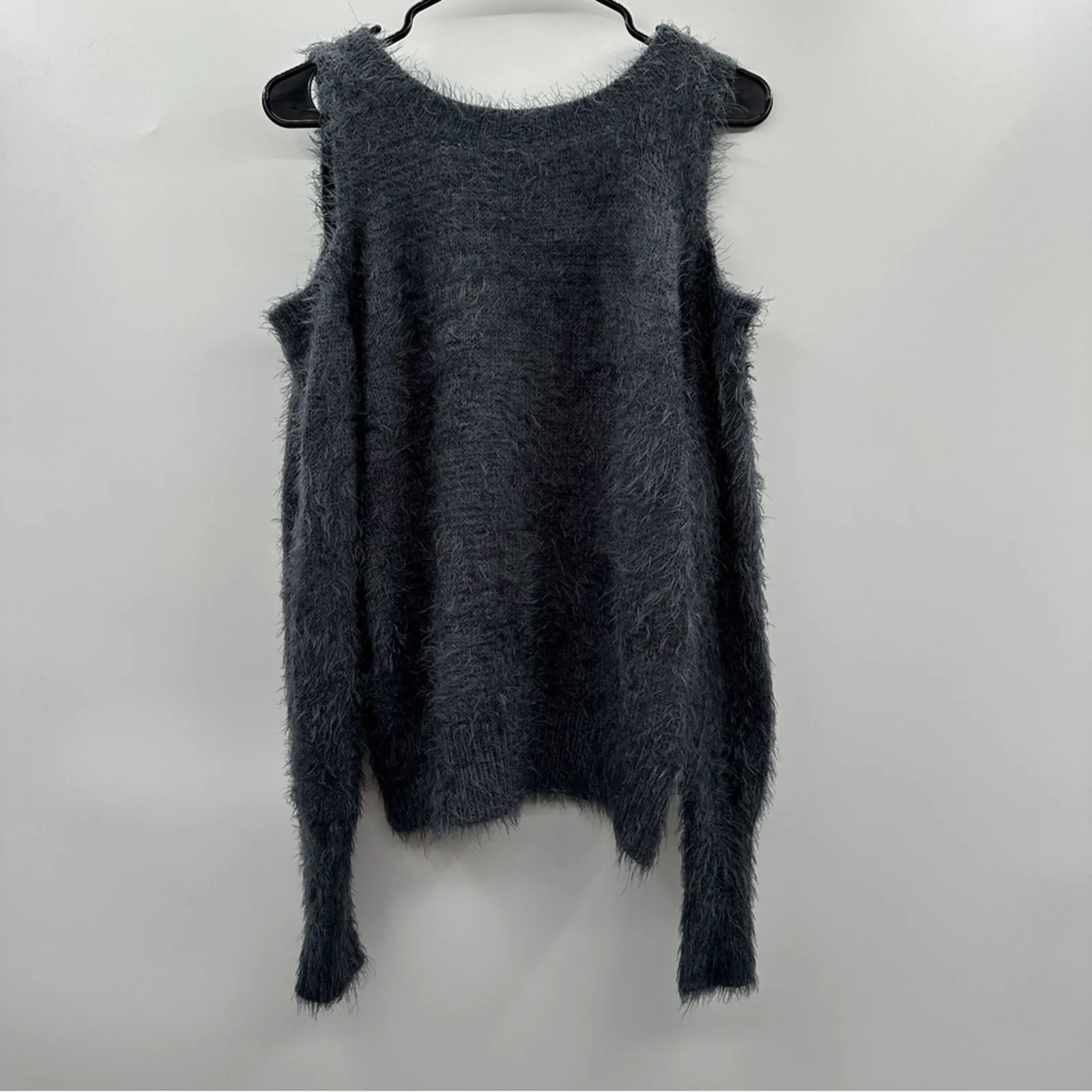 Anthropologie Moth Bienne Gray Chenille Fuzzy Cold Shoulder‎ Pullover Sweater M - Image 6