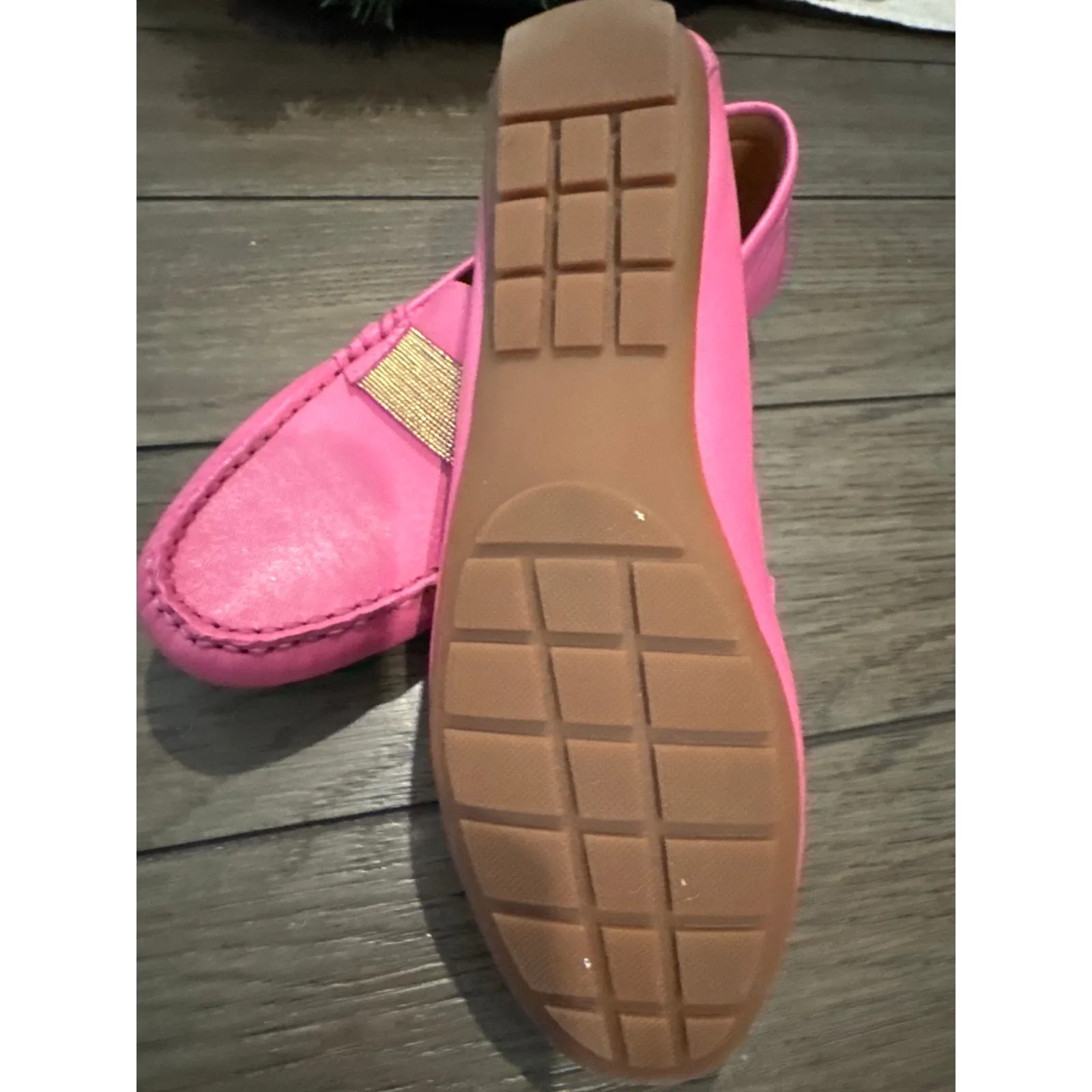 Vaneli Women's Size 8 Fuschia Pink Slip on Leather Loafers Dress Shoes - Image 5