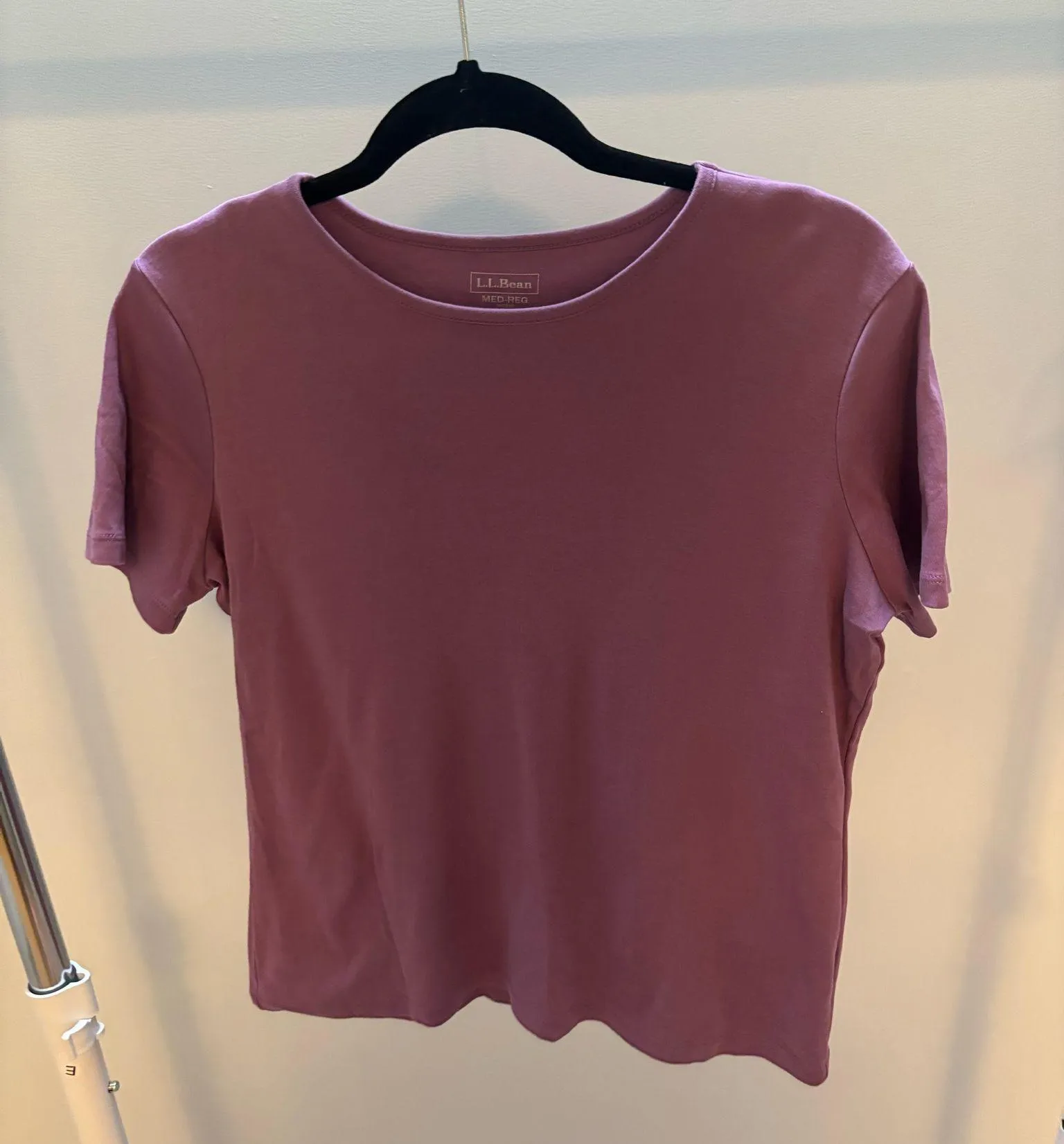 L.L. Bean Fitted Mauve Short Sleeve Tee Purple Size M - Image 2
