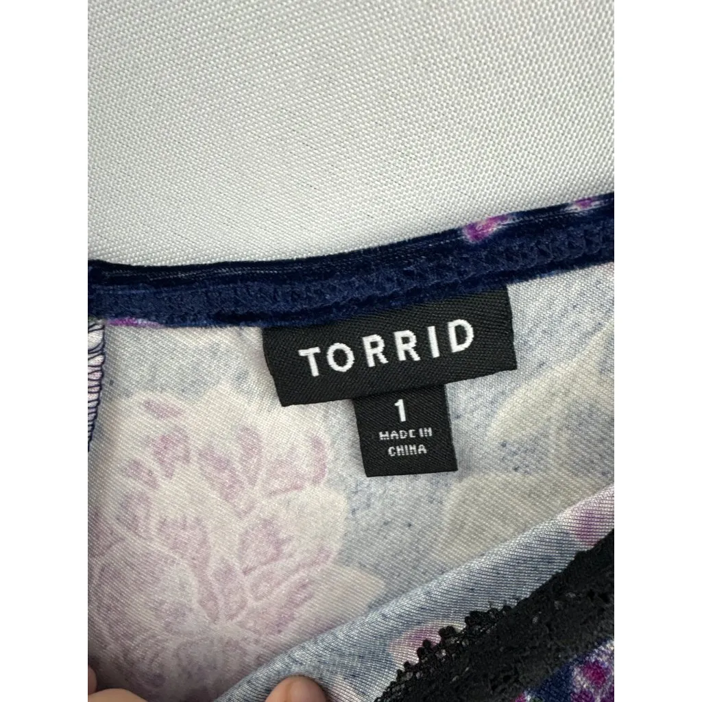 Women’s Torrid Size 1XL Blue & Multicolored Floral Printed Velvet Tank with Lace - Image 5
