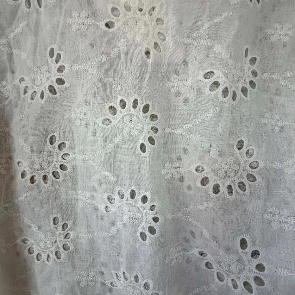 CHOUYATOU White Eyelet Broderie Anglaise Lace Top Ruffled Sleeves Cottagecore Size M - Image 2