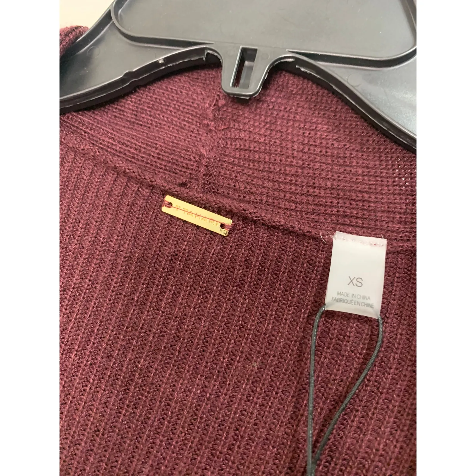 T TAHARI Pocket‎ Cardigan In Bourgogne size XS NWT $98 - Image 3