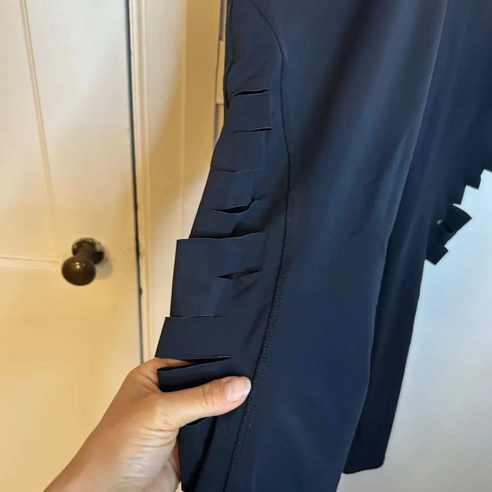 Onzie Flow Black Slashed Harley Leggings - Image 7