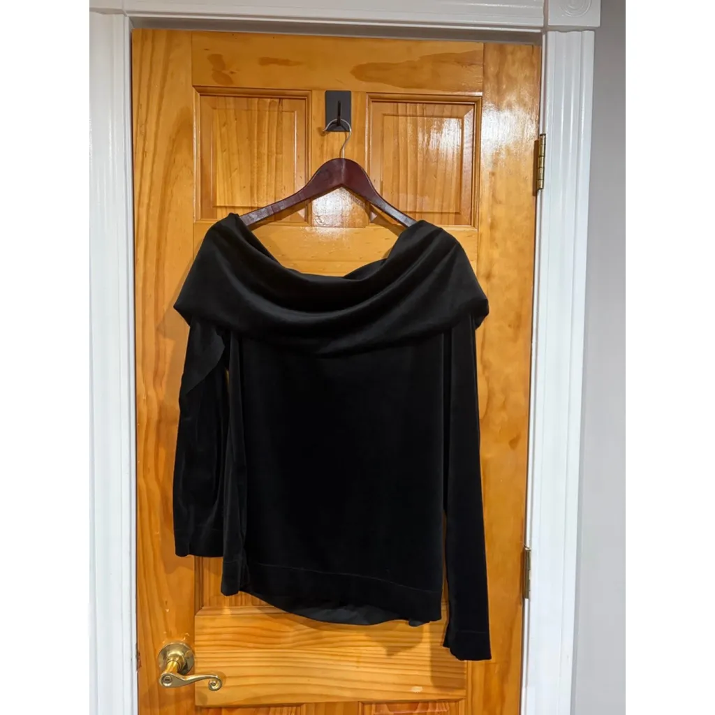 Lilly Pulitzer Belinda Off Shoulder Velour Sweatshirt Black XXL Holiday Top - Image 4