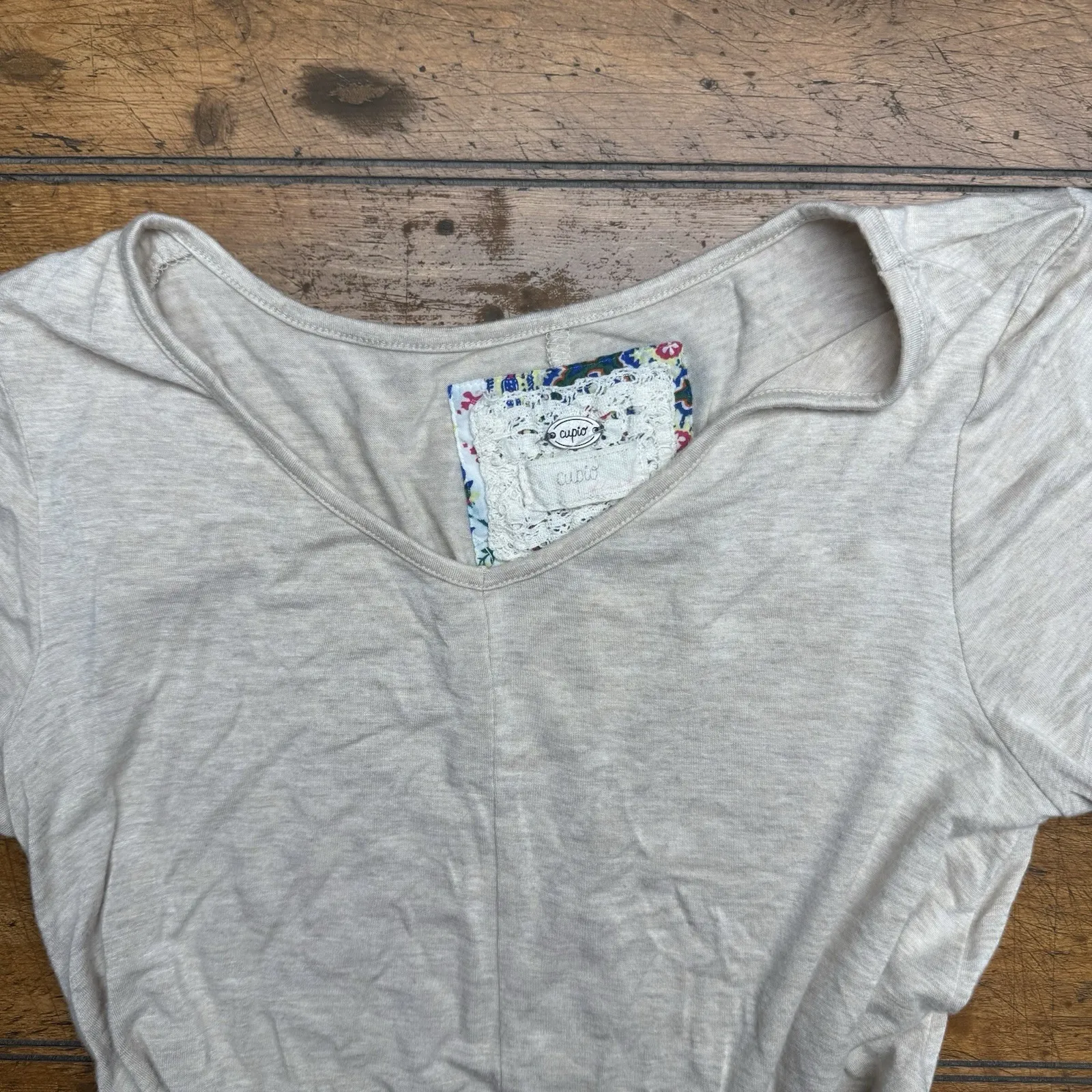 Cupio Women's Top‎ Tunic Tan Short Sleeve Size Small - Image 2