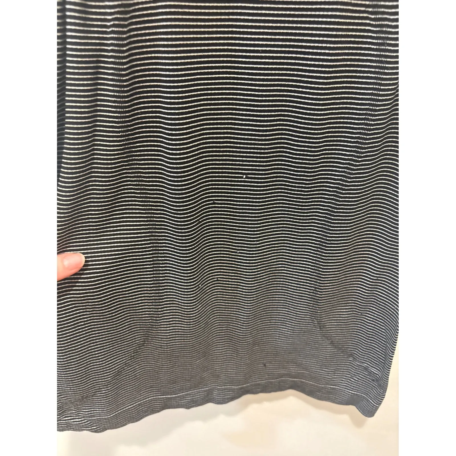 Lululemon Swiftly Tech Tank Top Black Size 6 - Image 2