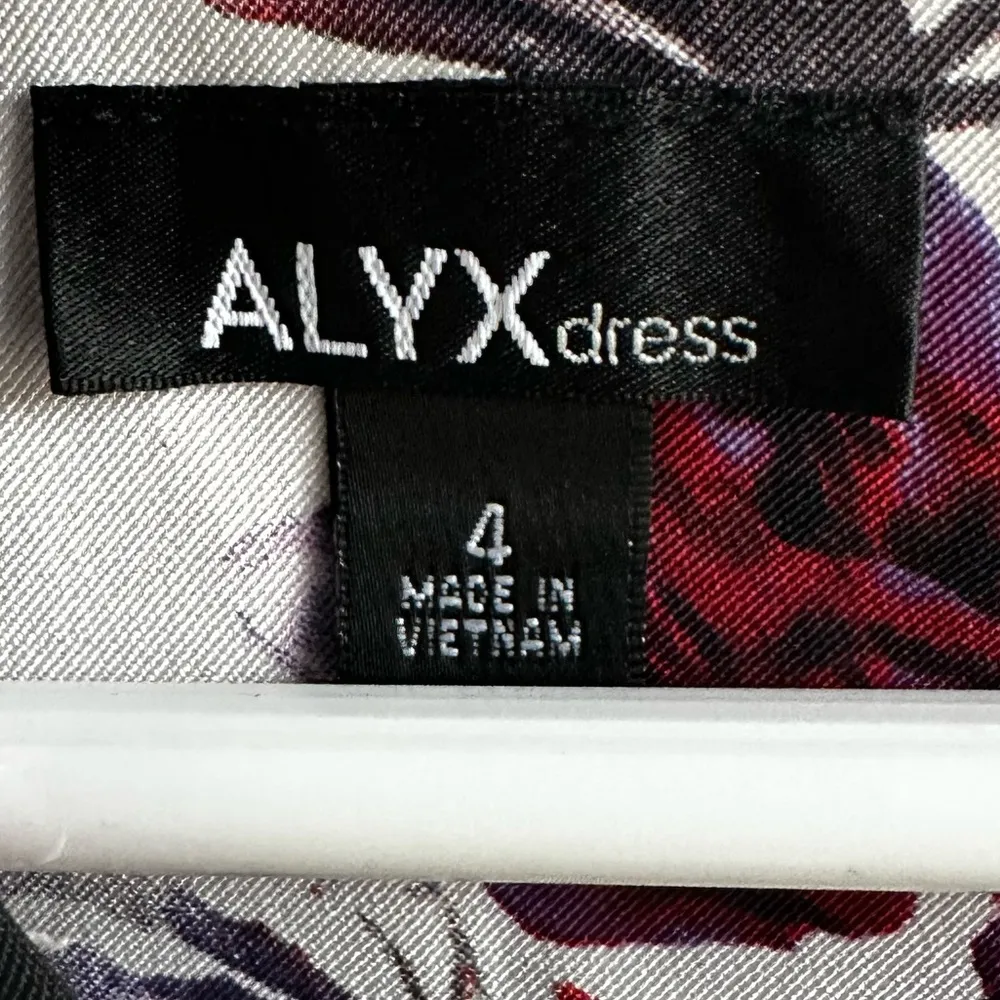 Alex dress size 4 Black - Image 3