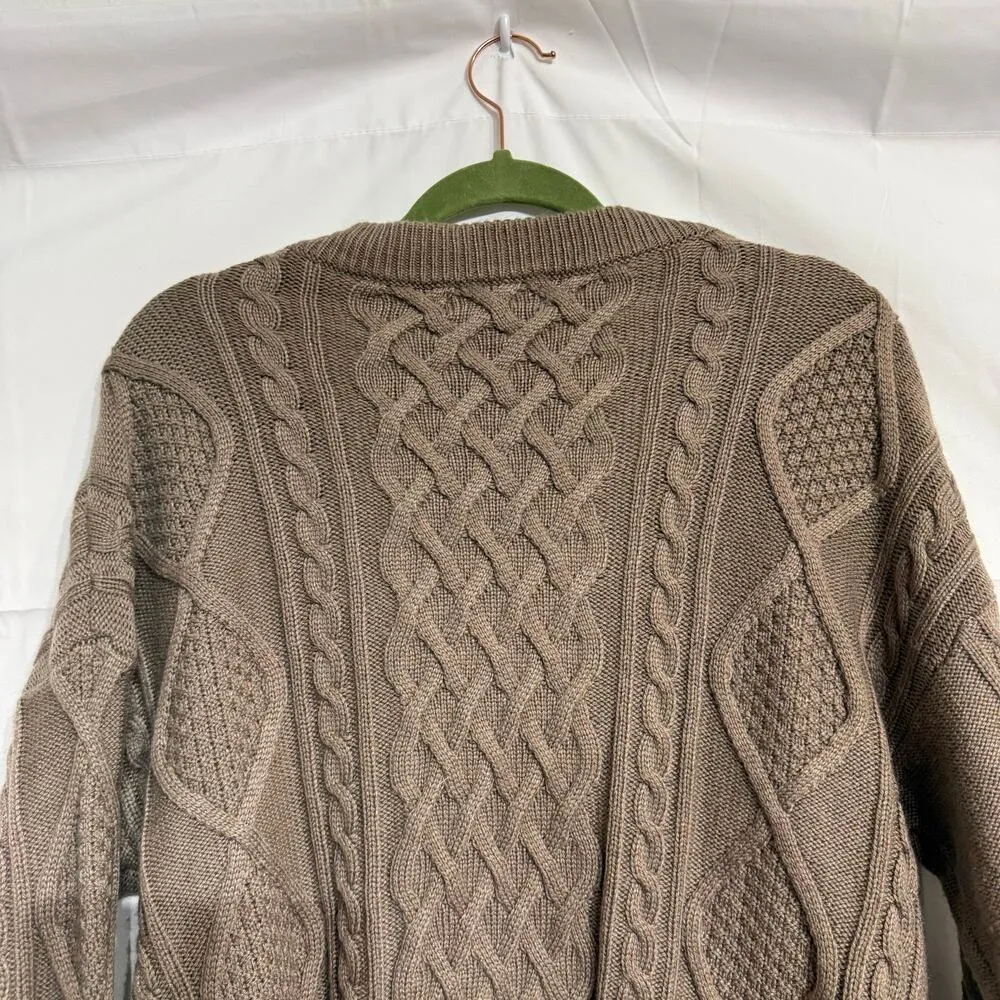 Guess Brown V-Neck Sweater Sz M - Image 9
