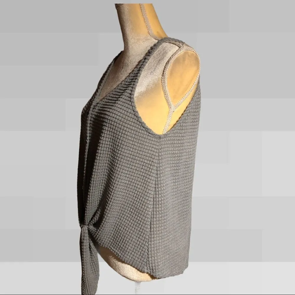 Lightweight gray waffle style tie hem top Gray Size M - Image 7