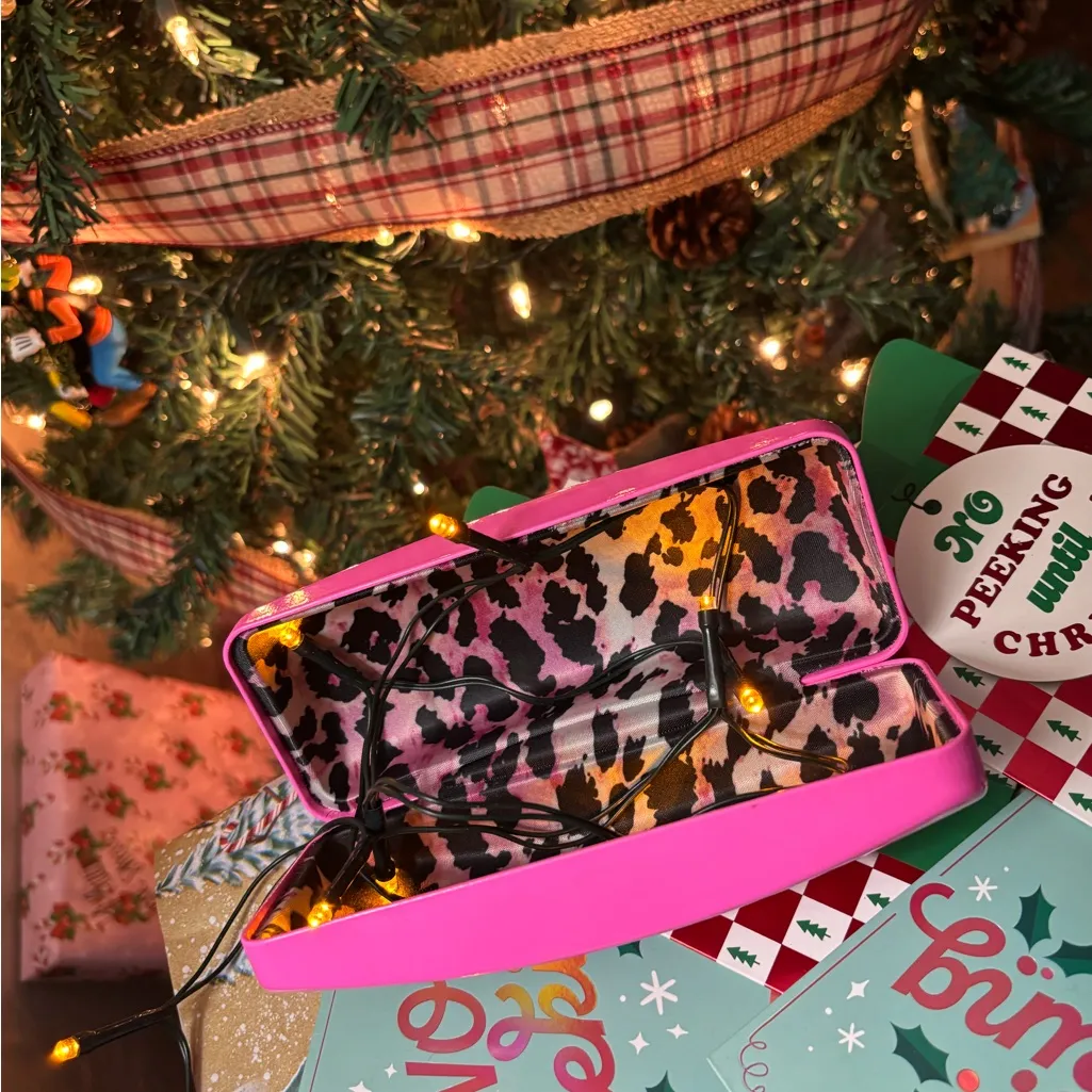 Betsey Johnson Hot Pink Eyewear Case - Image 7