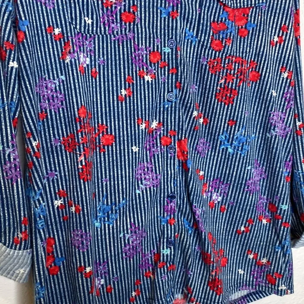 French Laundry Women’s Button Down Blouse Roll Tab Long Sleeves Floral EUC Sz M - Image 2