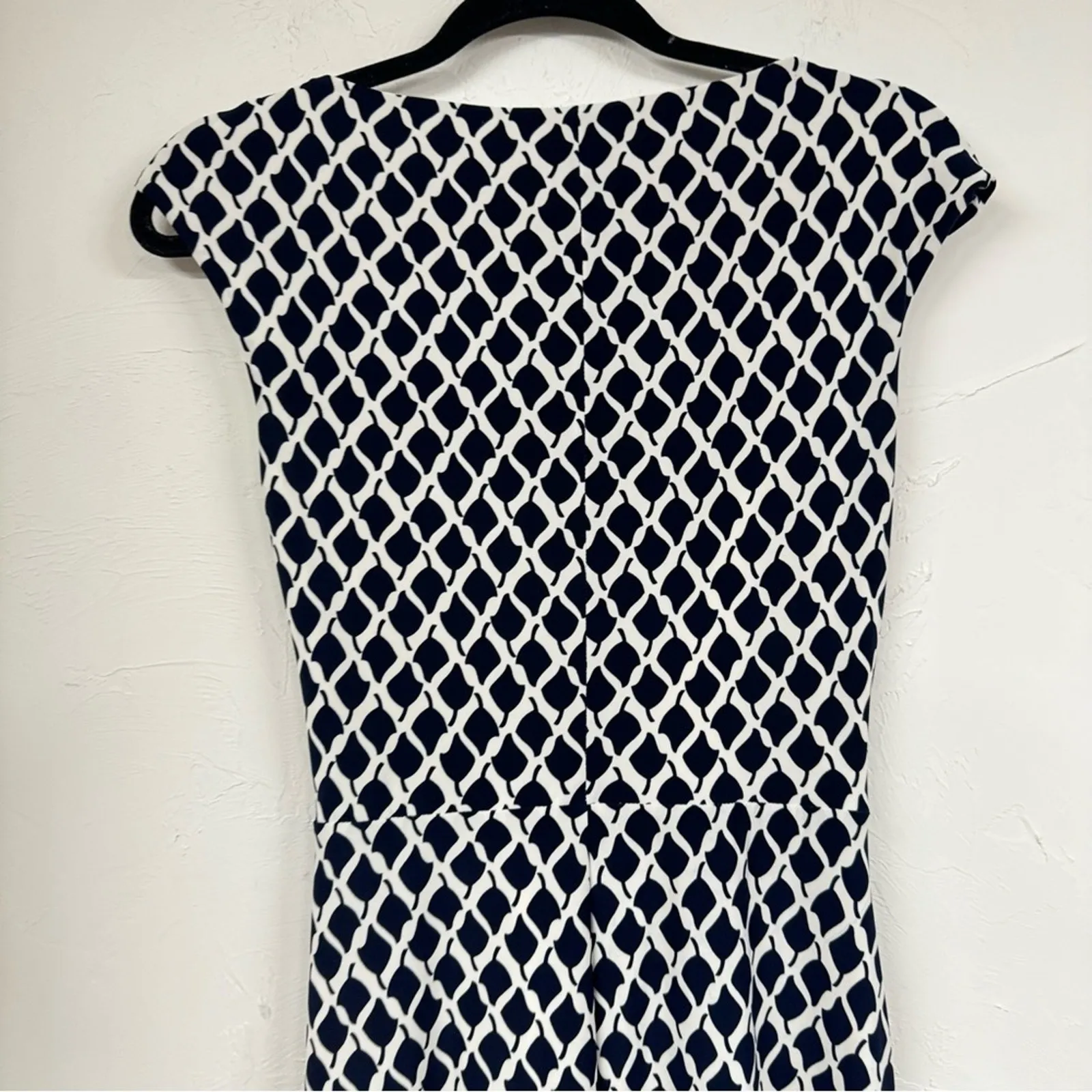 Lauren Ralph Lauren Blue & White Printed Gathered Front Sheath Dress Mini 4 - Image 7