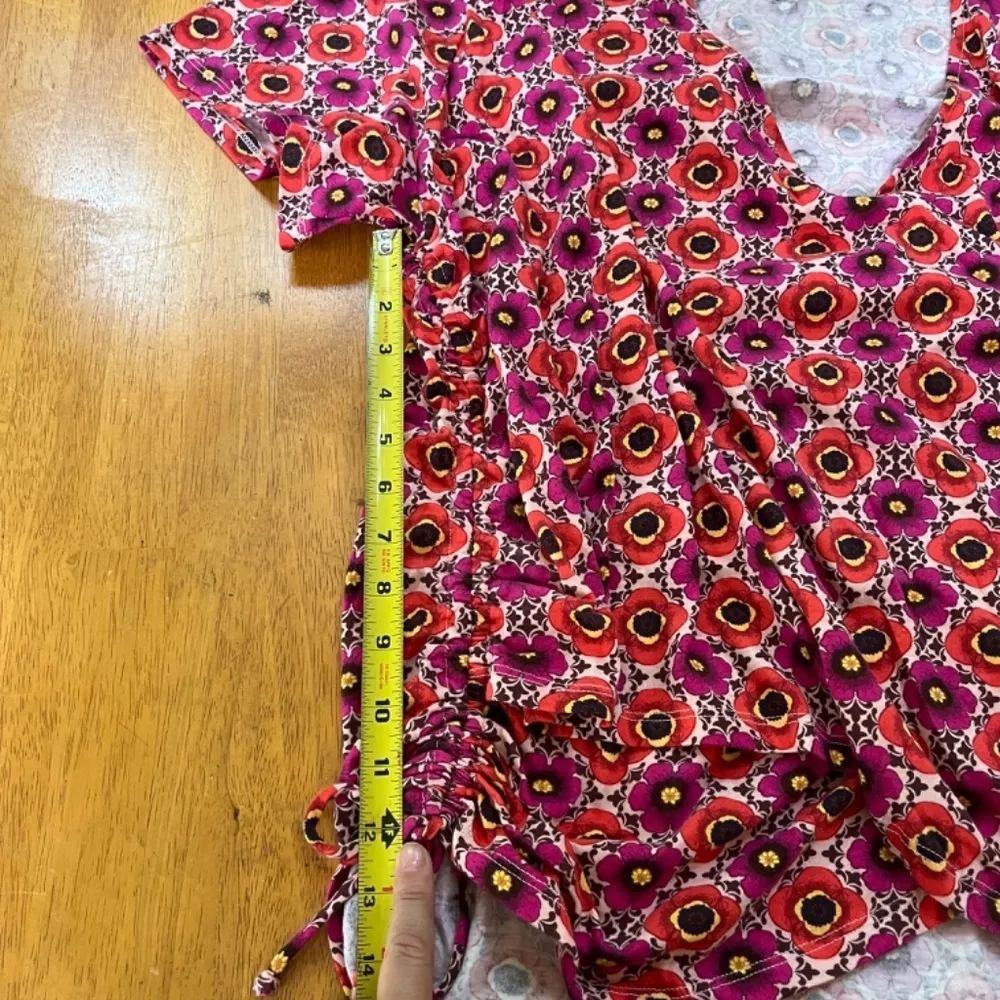 INC Pus Size 3XL Top Floral Geometric Surplice V Neck Cap Sleeve Ruched Stretch Red - Image 10