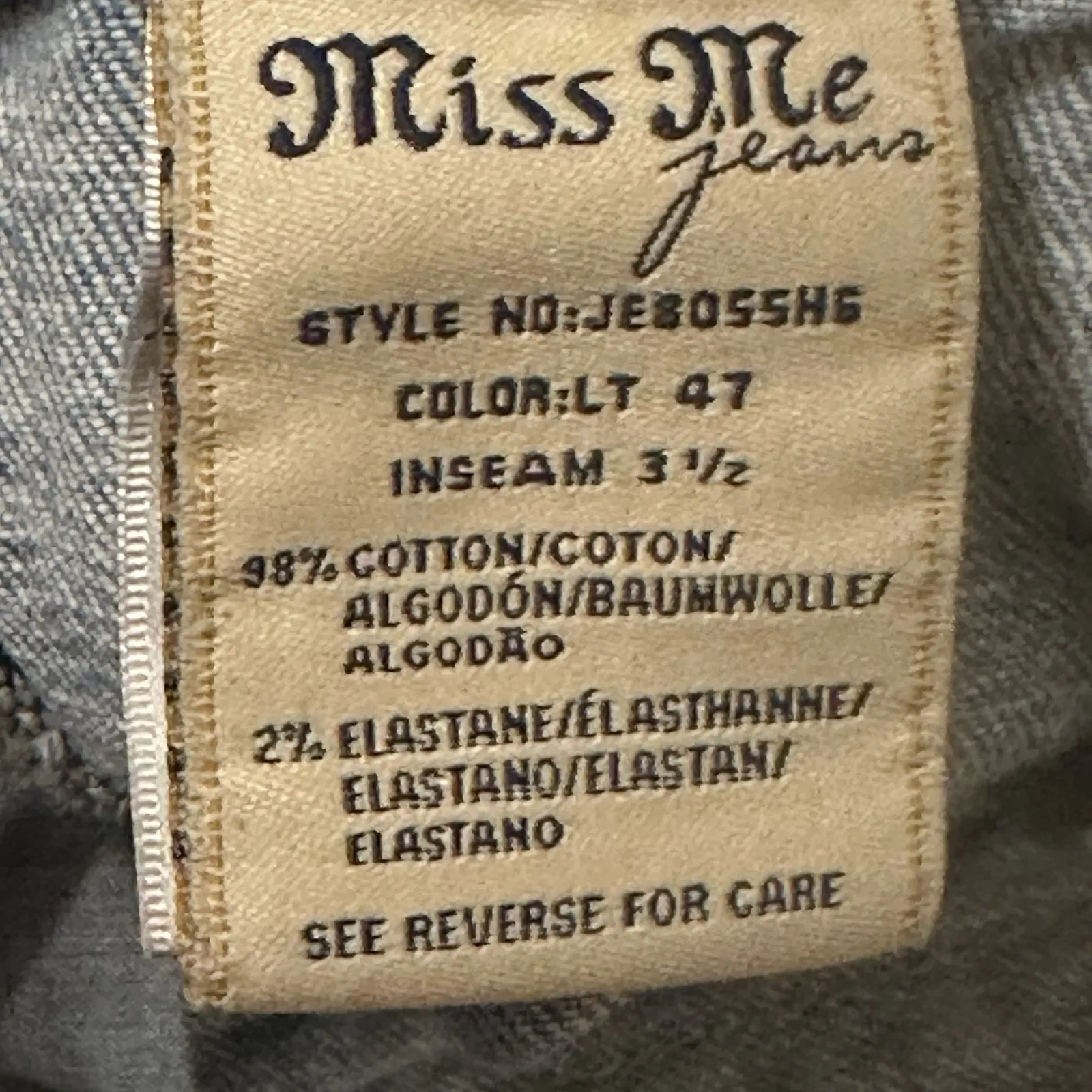 Miss Me Cut Off Embroidered‎ & Bling Denim Shorts Size 30 Raw Hem Low Rise Y2K - Image 9