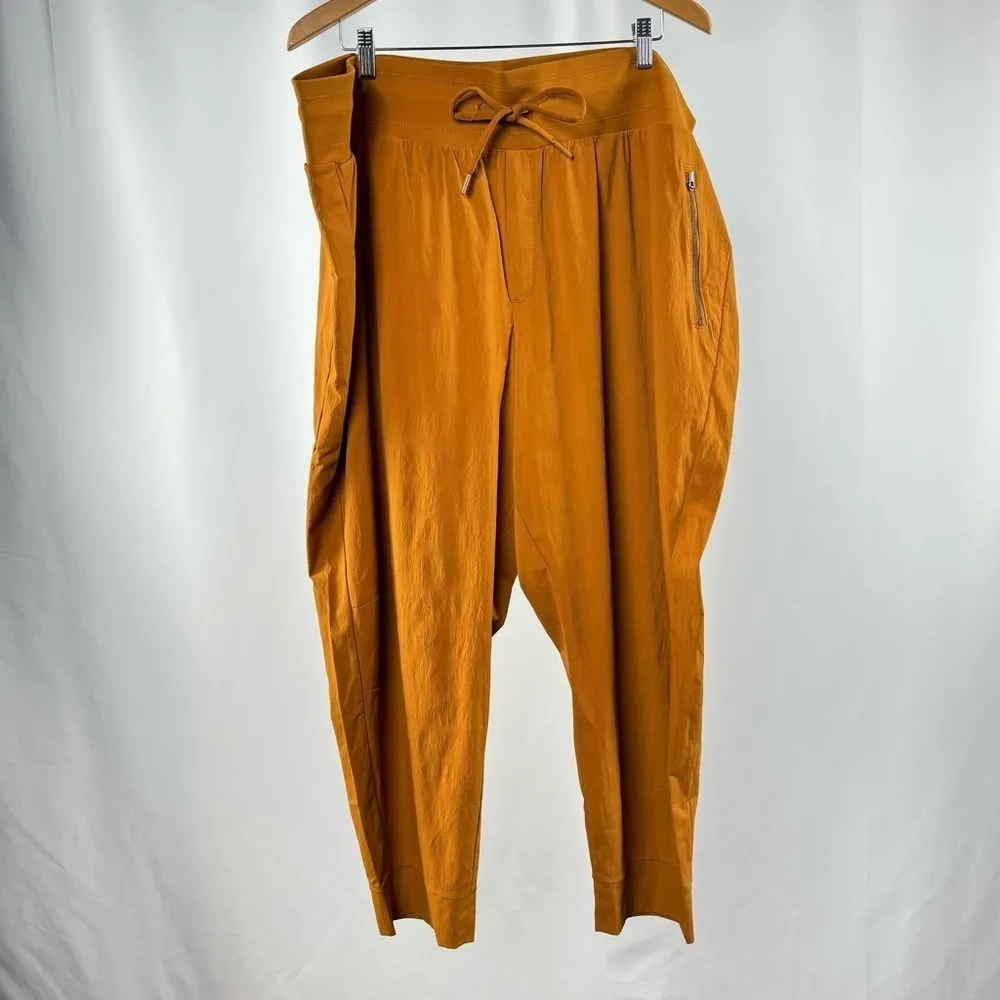 NWT Athleta Trekkie North Jogger Pant‎ in Big Sur Brown Size 24 - Image 5