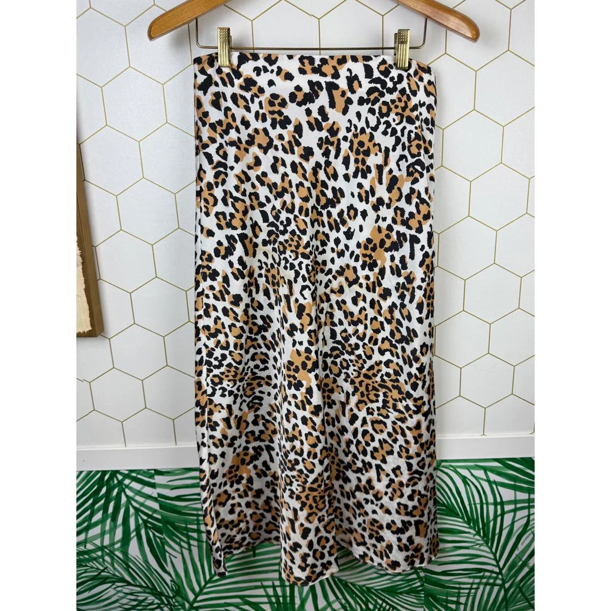 Babaton from Aritzia Leopard Slip Skirt - Size - 8 - Image 6