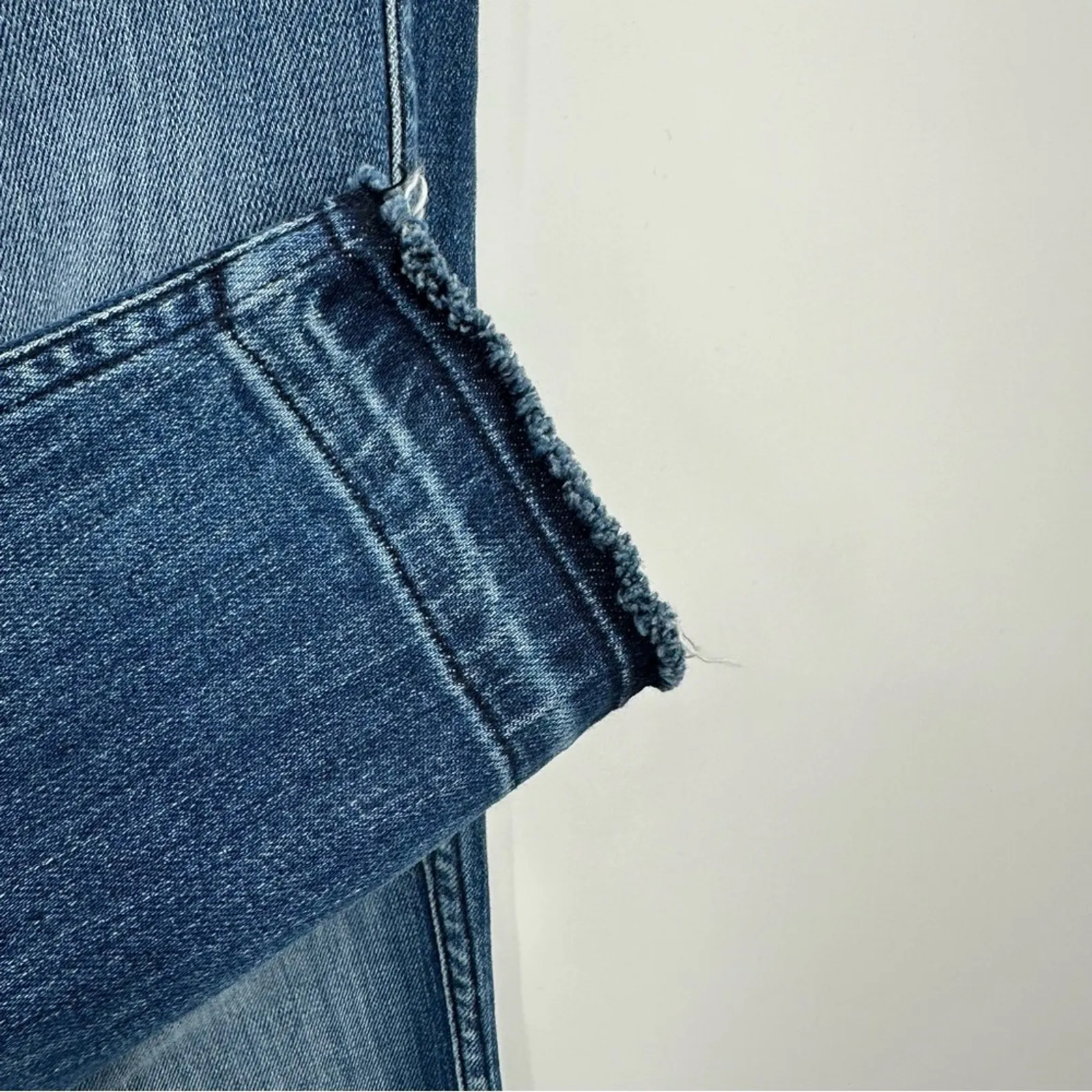 | The Riser Denim Jean In Neon Jupiter Size 31 - Image 5