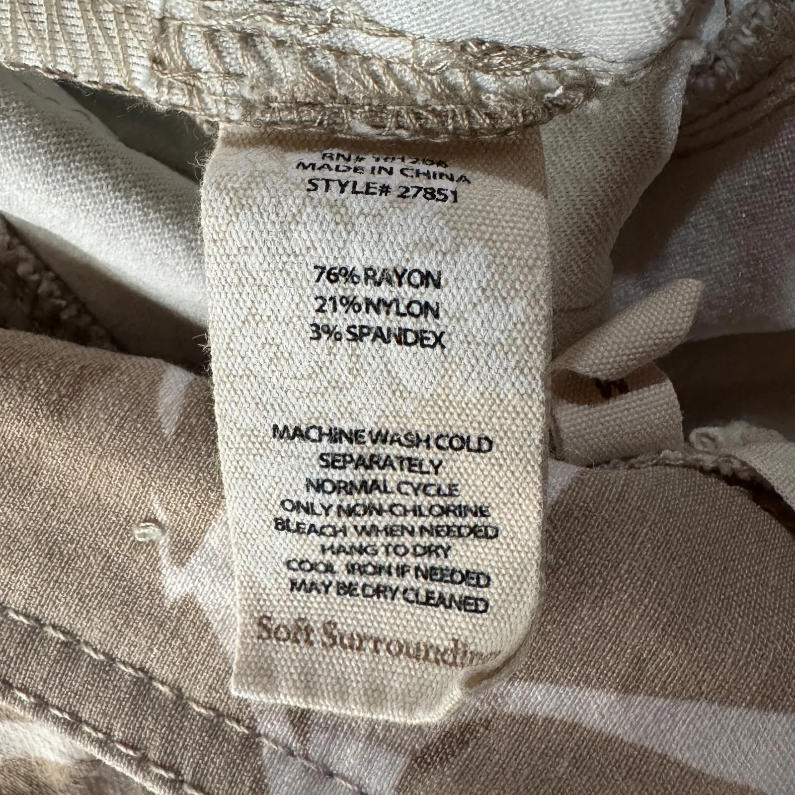 Soft Surroundings Medium Ankle Legging Pants Natural Palms Stretch Pull-On Tan - Image 7