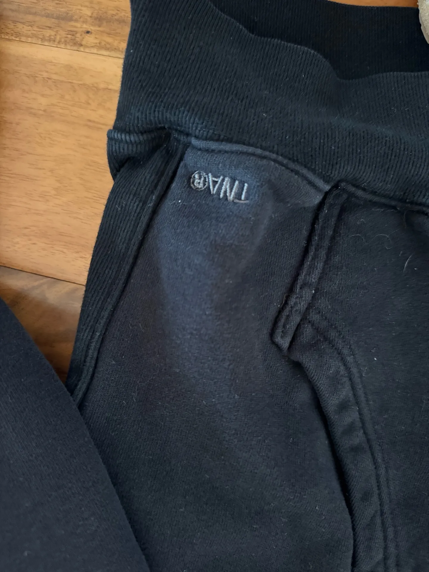 TNA Sweatfleece Aritzia Cozy Fleece - Image 3