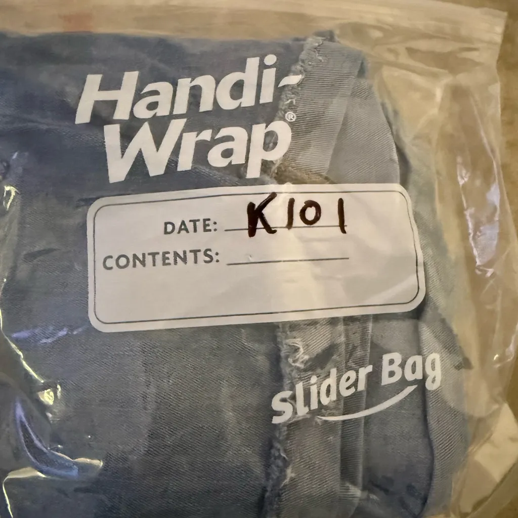 GAP Classic Blue Denim Shorts size 18 plus - Image 12