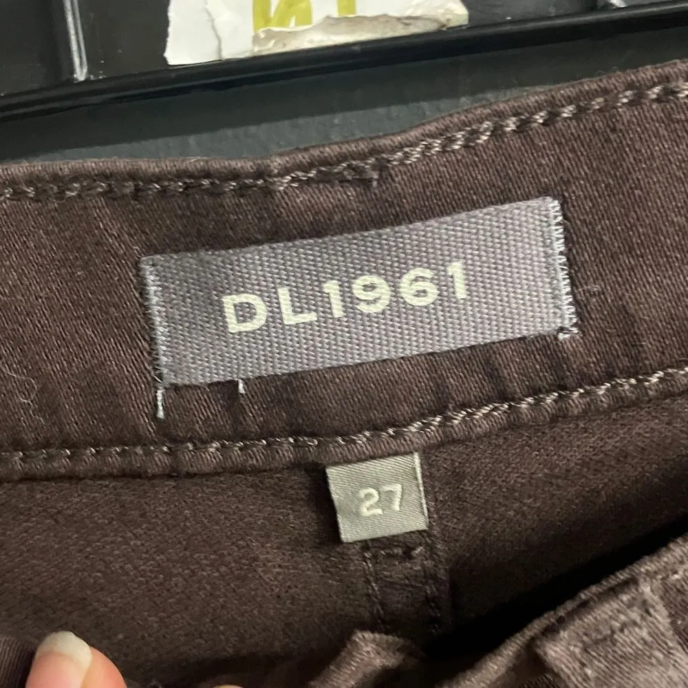 DL1961 ultimate knit Emilie Straight-Leg ultra high rise vintage 31” dark cocoa - Image 4