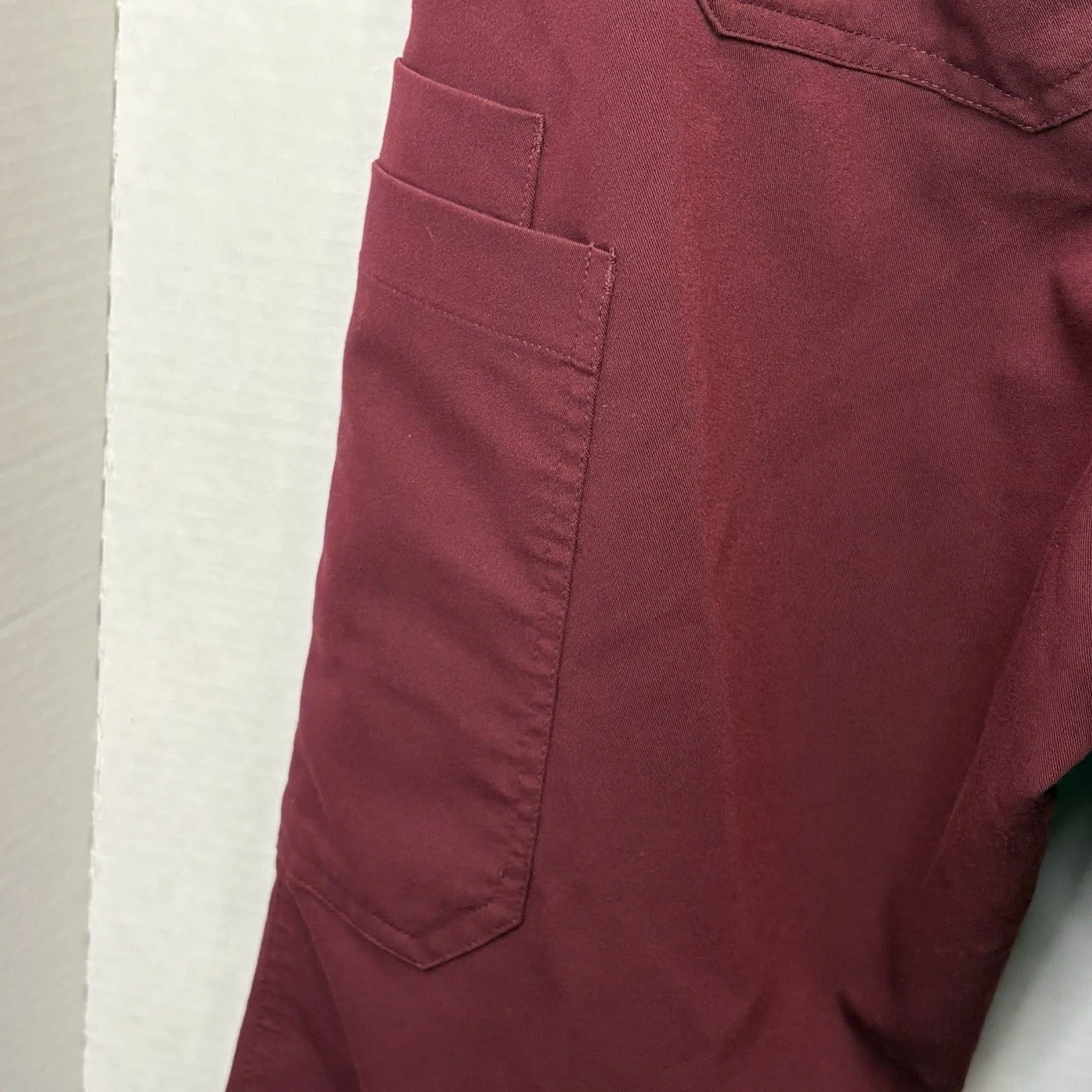 FIGS Women’s High Waisted Yola Skinny Scrub Pants Burgundy Medium Tall TW2000T Red - Image 11