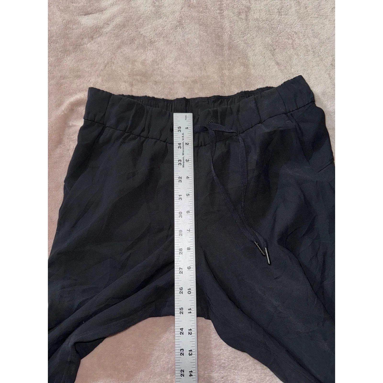 Lululemon‎ Women's Keep Moving Lounge Drawstring Black Cropped pants Size 4 - Image 7