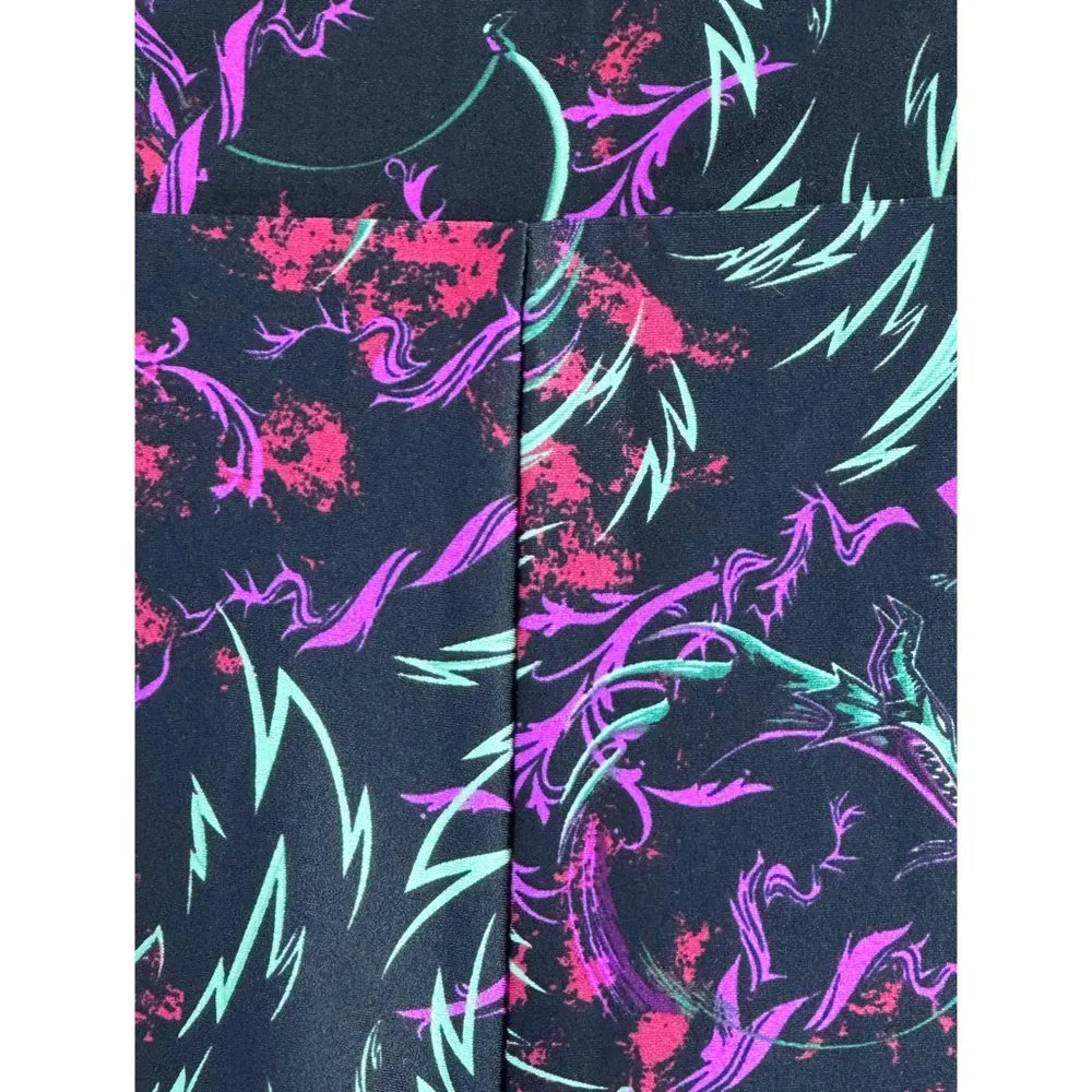 Disney Villains Maleficent Liquid Capri Leggings Plus Size NWT 3X 22 24 - Image 4