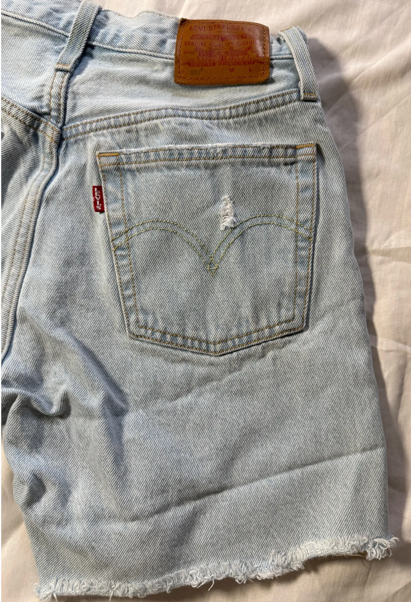 501 Levi’s Shorts High-Rise Premium Denim - Image 8