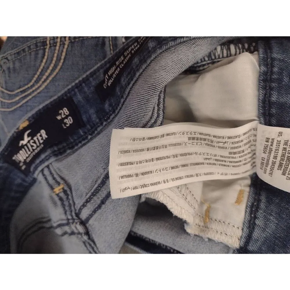 Hollister size 7 7R Curvy High Rise Super Skinny Jeans Destroyed - Image 5