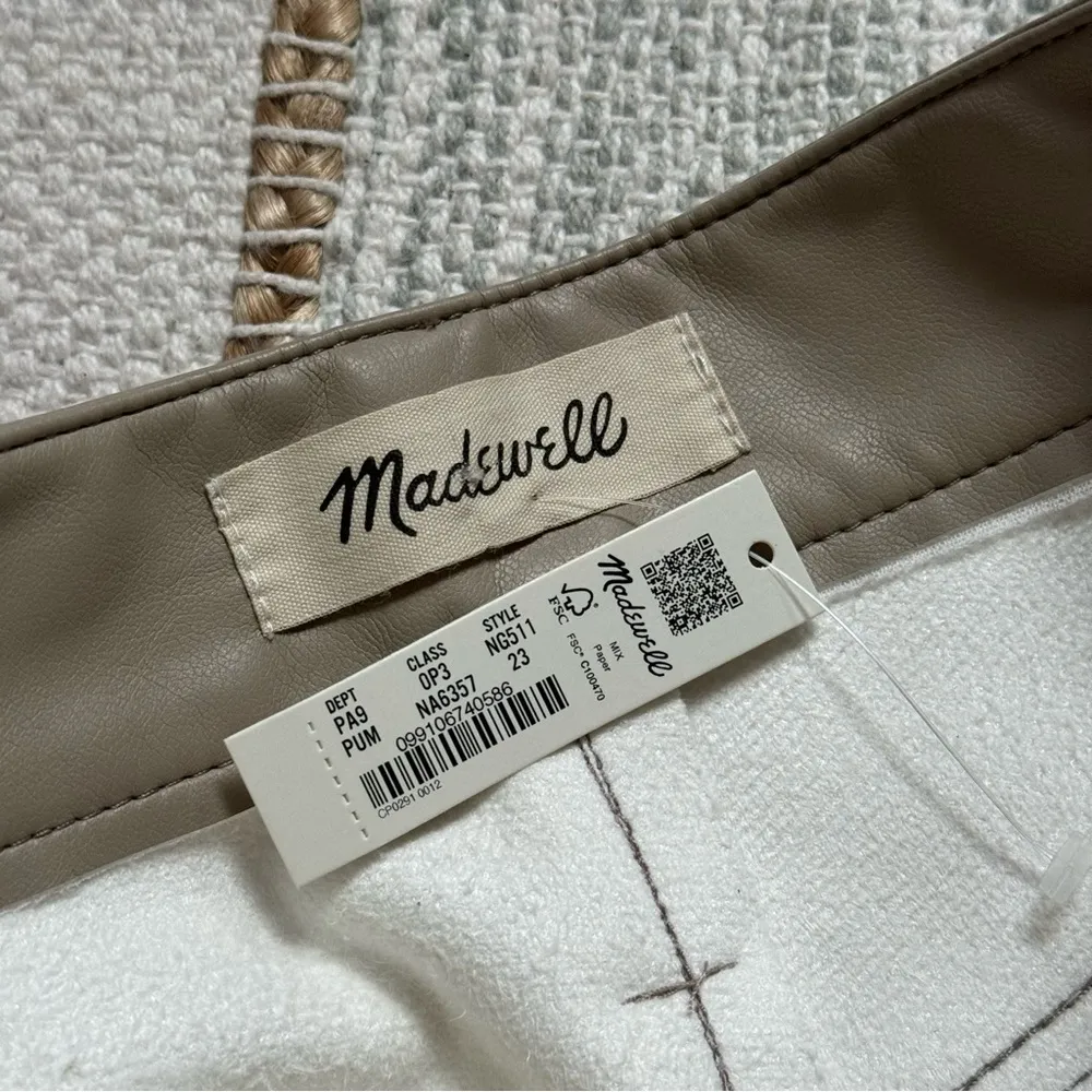 Madewell The Perfect Vintage Straight Jean: Faux Leather Edition Pants Size 23 - Image 11