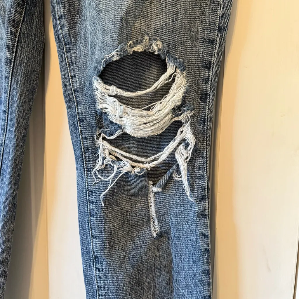 Good American Good Classic Hi-Rise Distressed Ripped Ankle Jeans Size 4/27 - Image 8