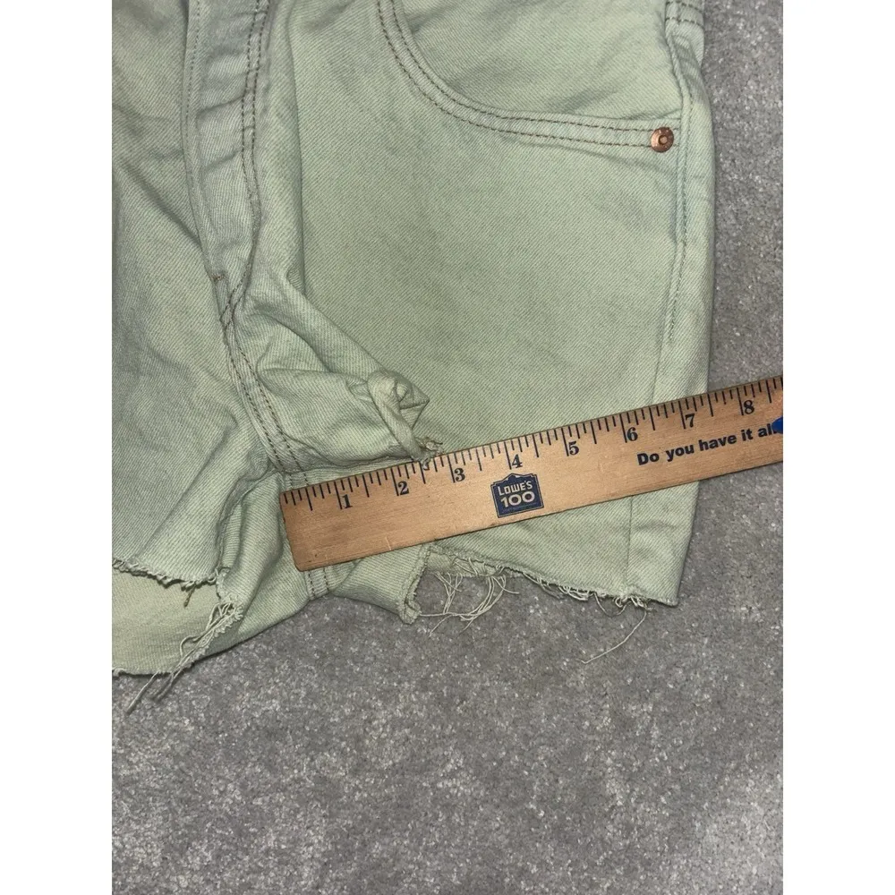 Levis Shorts Women 31 501 Button Fly Cut Off Distressed Denim Fray Green Premium - Image 8