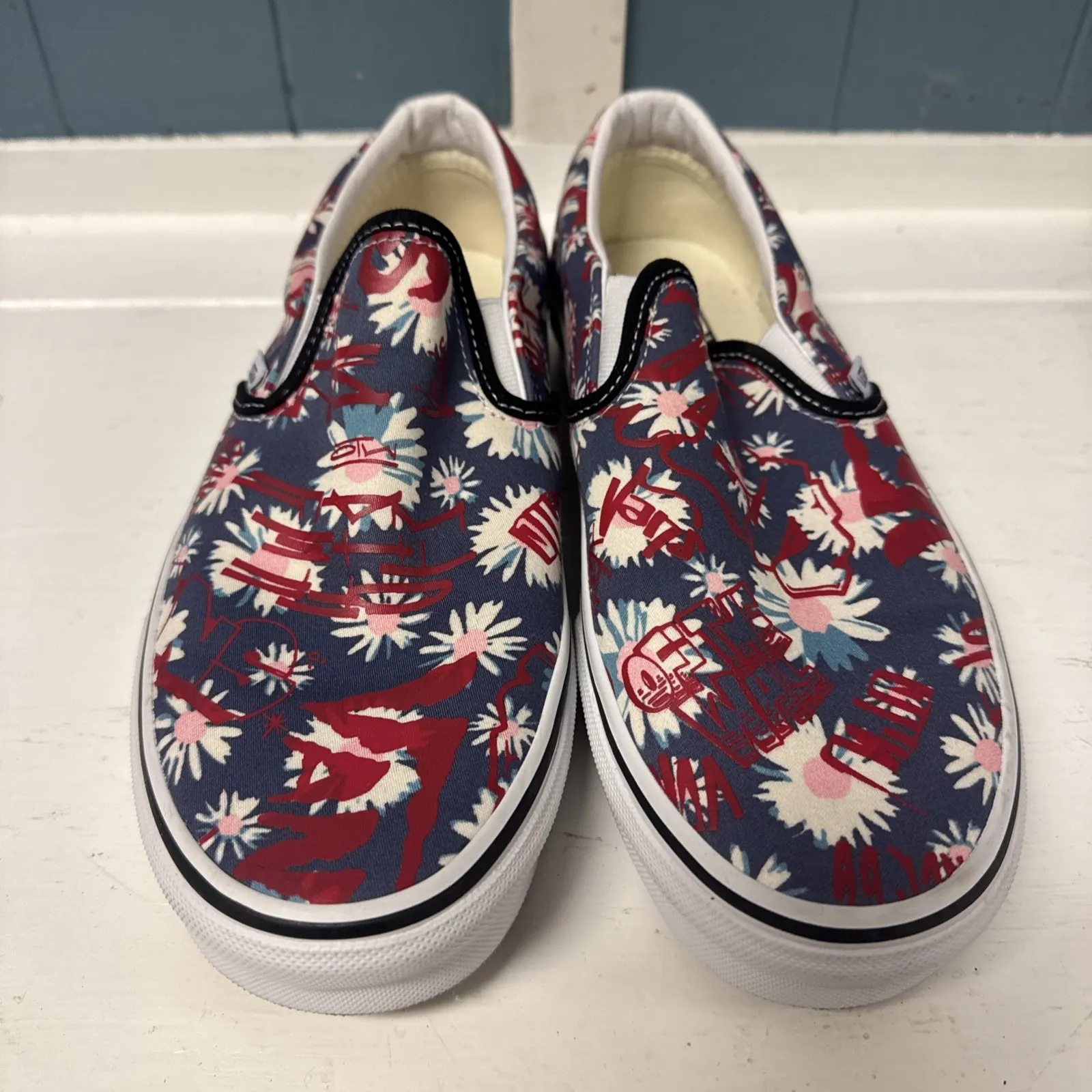 Vans Classic Slip On  Vans Crew Floral Red Canvas Shoes Size‎ Mens 8 Women's 9.5 - Image 3