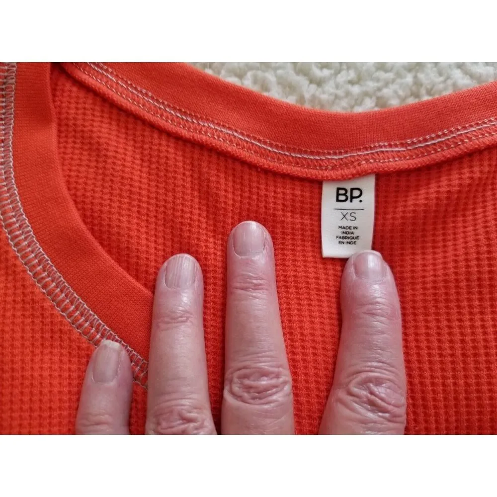 BP Split Neck OSR Cropped Thermal Knit Henley Shirt Orange Fiesta Size XS - Image 4