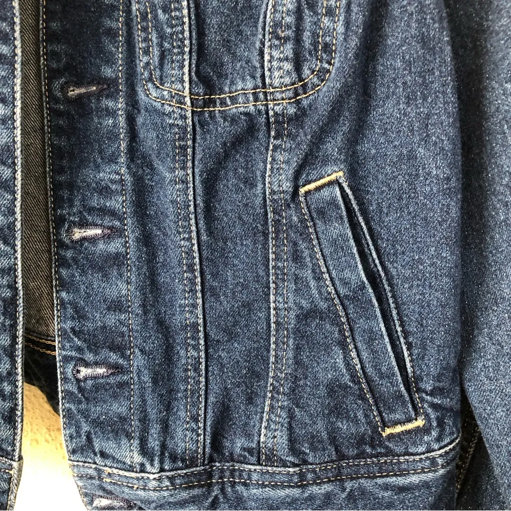 Tommy Hilfiger Jean’s Blue Jean Jacket Small - Image 3