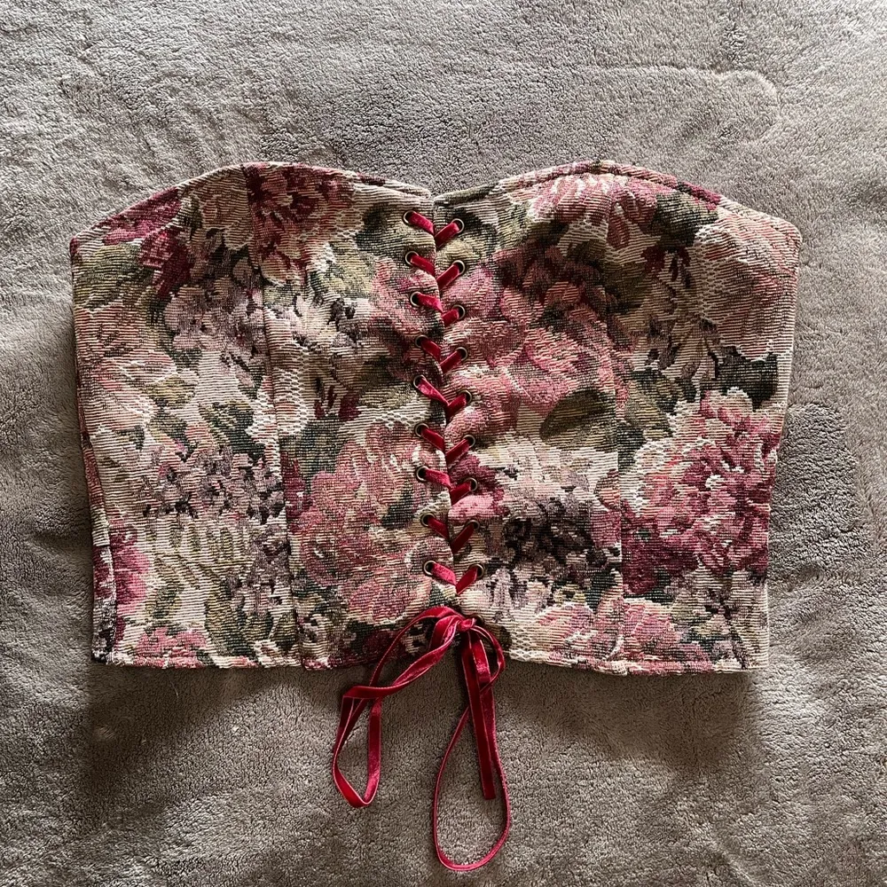 WINDSOR Blooming Beauty Tapestry Lace Crop Corset Top Vintage Women’s Sz M EUC - Image 3