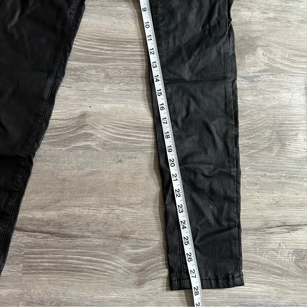 Women’s Black faux leather skinny jeggings , biker core​ size small - Image 8