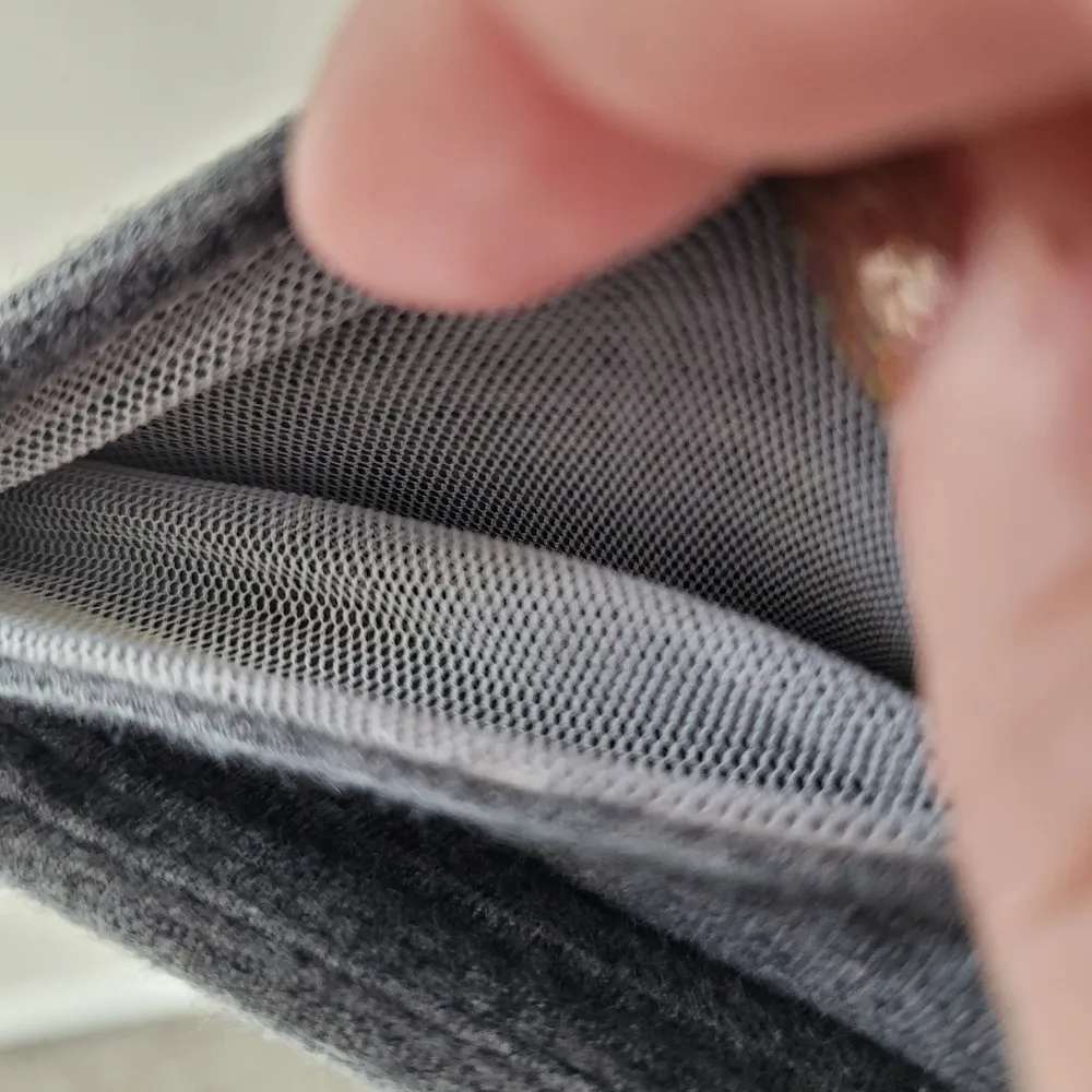 GapFit Heather Gray High Waist Capri Length Yoga Pants - Image 8