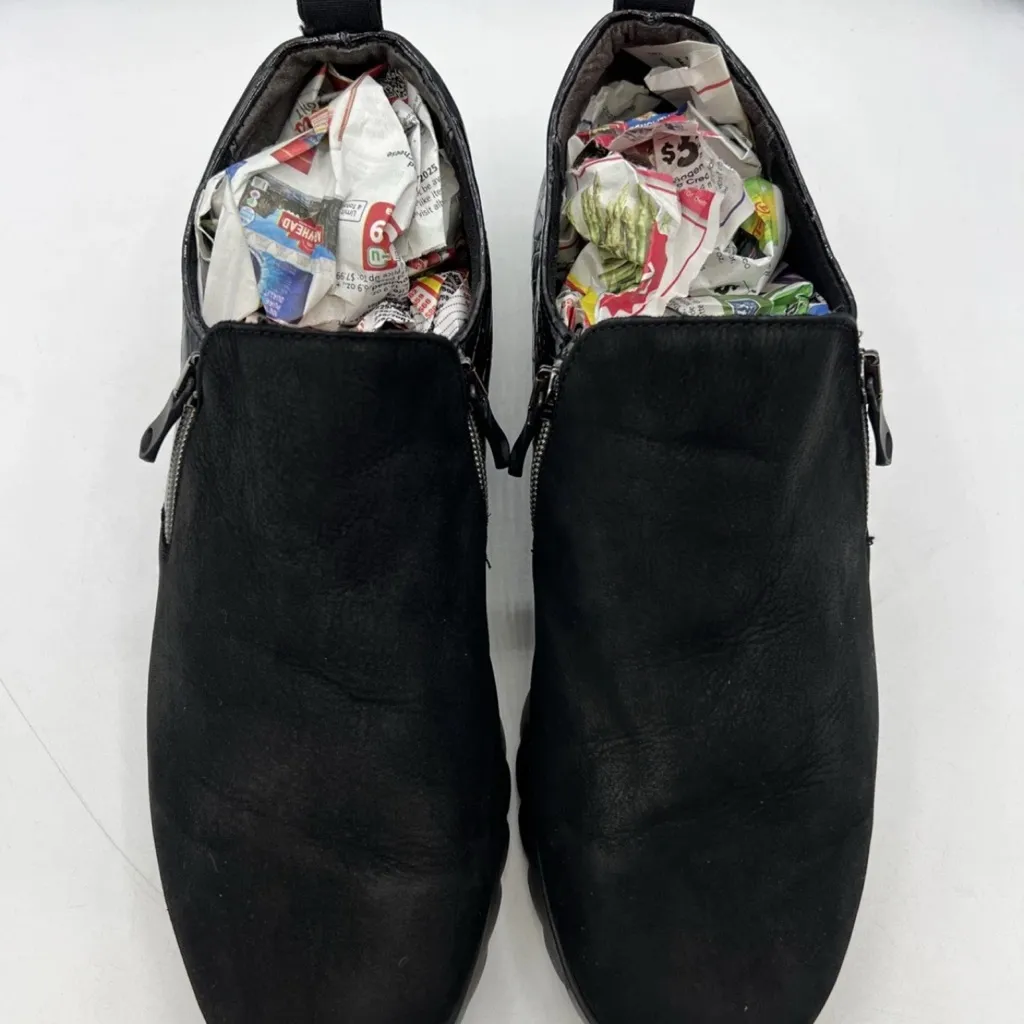 Munro Size 10.5W Kit Slip On Loafer Zip Black Leather Comfort Shoes Used - Image 2