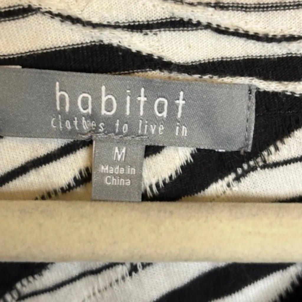 Habitat Blouse Women's Size Medium Zebra Stripes oversized abstract black white - Image 3
