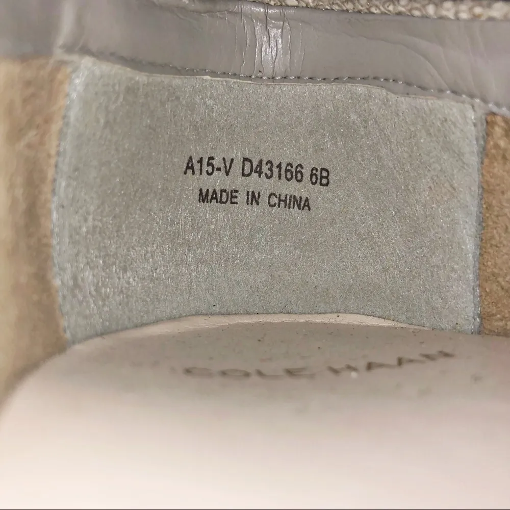 Cole Haan Silver/White Loafers Size 6B - Image 8