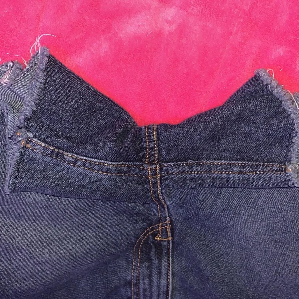 &Denim H&M Dark Wash Navy Blue Summer Denim Jean Shorts - Image 5