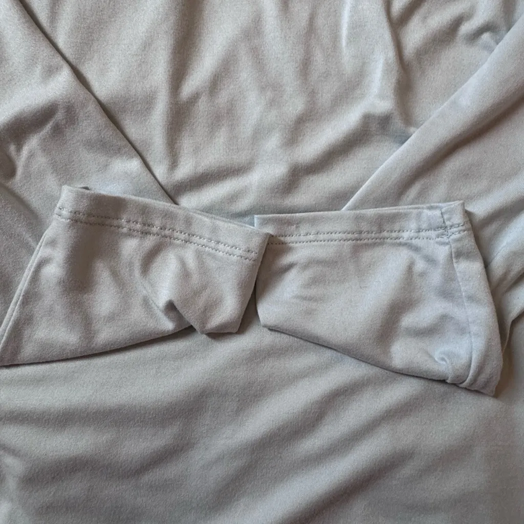 Apana Size S Light Blue Women's Yoga Top - Image 4