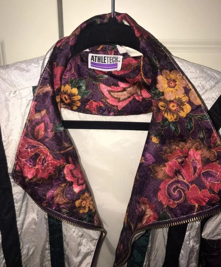 Vintage Windbreaker Multiple Size M - Image 2