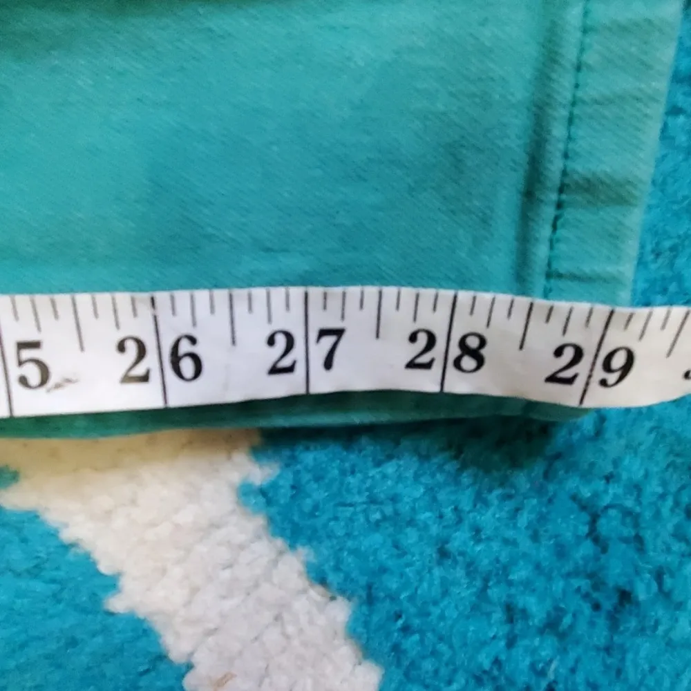 Levi's skinny jeans size 7 - Image 6